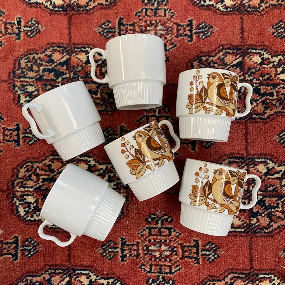 MCM Cute Set of 6 Stackable White Coffee Cups Brown Birds Made in Japan